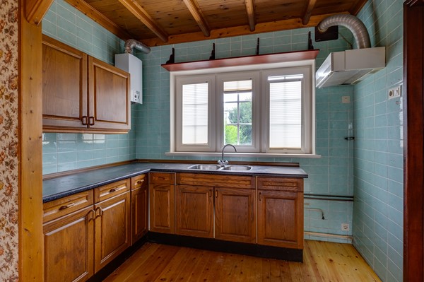 Medium property photo - Molukkenstraat 28, 3131 JM Vlaardingen